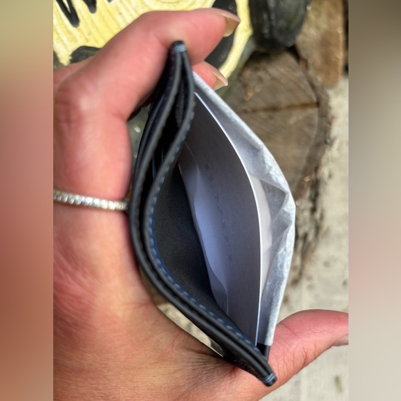 Authentic COACH Refined Pebbled Leather
Baseball slim card case/ID - Picture 5 of 5